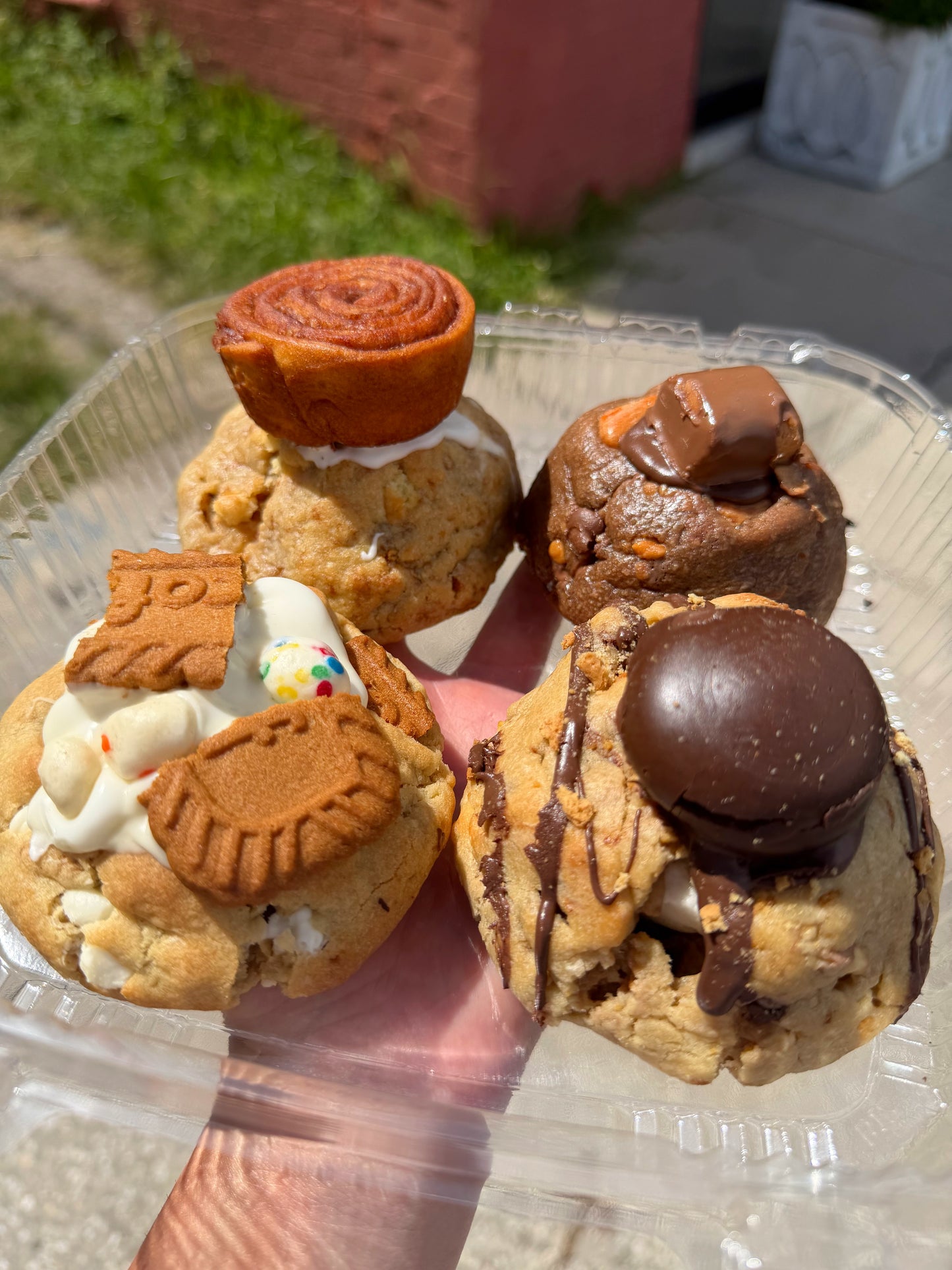 Fan favorites box🥜🥧🍪🥮🌰