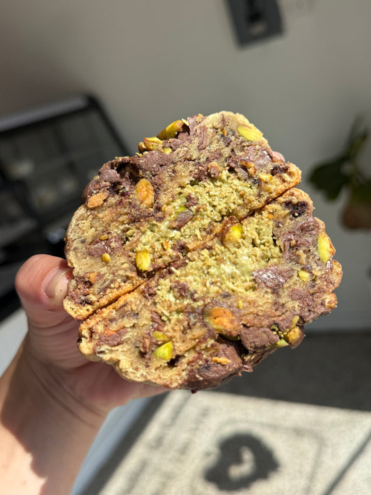 Chocolate pistachio - Crushin' on Cookies