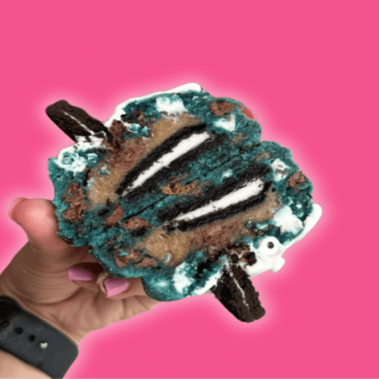 Cookie Monster Stuffed Cookie - Crushin' on Cookies