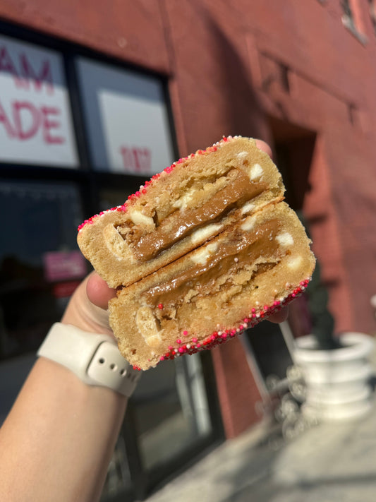 Funfetti Cookie Butter: The Ultimate Stuffed Celebration - Crushin' on Cookies