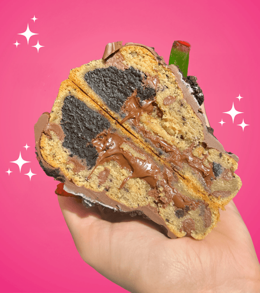 Nutella Dreams: Decadent Chocolate Hazelnut Stuffed Cookie! - Crushin' on Cookies