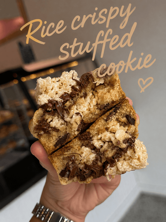 Rice crispy stuffed cookie - Crushin' on Cookies